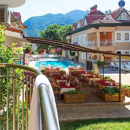 Maricya Apart Apart Otel İçmeler