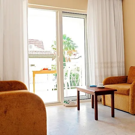 Maricya Apart Apart Otel *